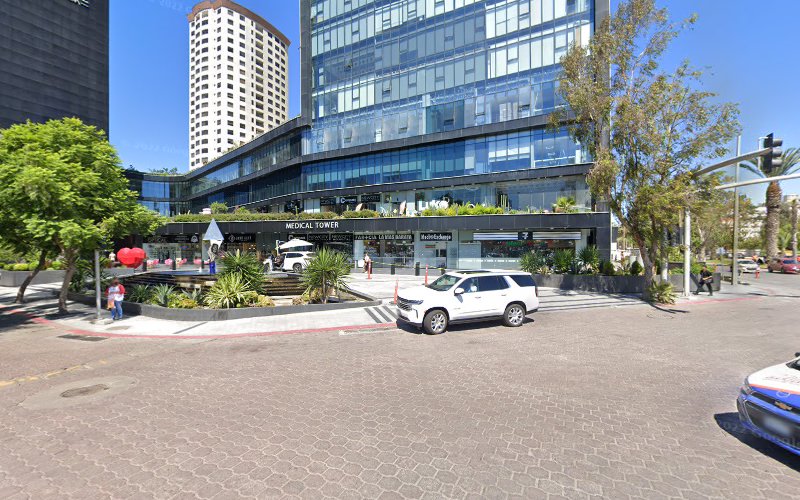 Dr. Alberto Wintergerst - DrAW Dental Clinic