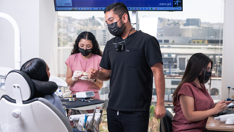 Dental Artistry Tijuana by Dr. Castellanos