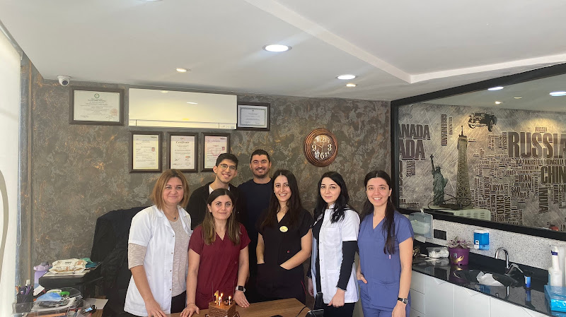 Beren Smile Point / Implant/veneer / Teeth Whitening / Hollywood Smile / Smile Makeover / All On 4 / Zirconium Crown